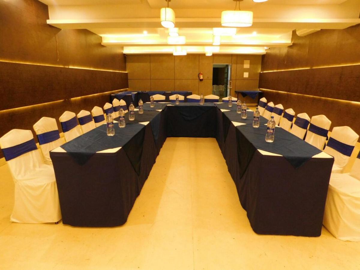 Hotel Avana Dzsaipur Kültér fotó